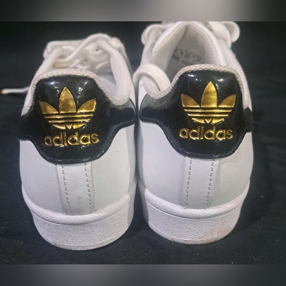 Adidas Superstar Gold Shell Toe Sneakers Youth 4.5Y Womens 6 FV3310